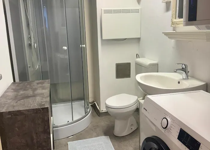 Historic Beneath The Castle In The Old Centre * Ljubljana