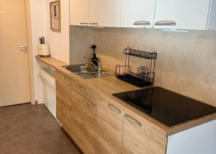 Historic Beneath The Castle In The Old Centre